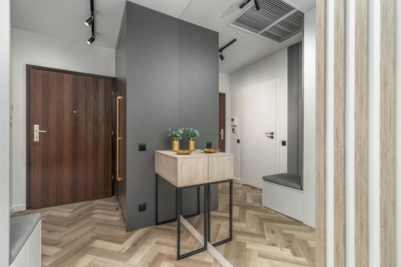 Comfy Apartments 4-5Th Floor Hanza Tower - Sauna & Pool Szczecin Exterior photo